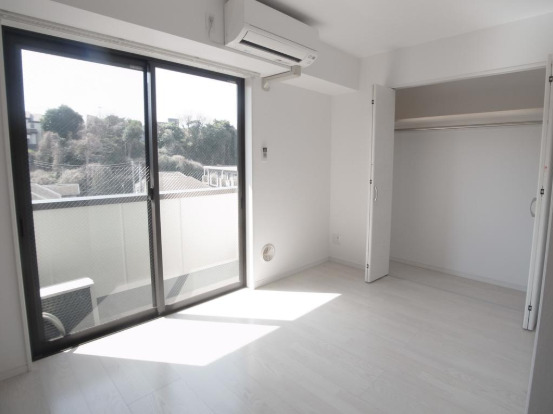 収納　反転タイプのお部屋の写真です。