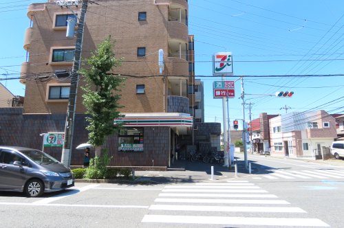 コンビニ　セブンイレブン 東船橋2丁目店（コンビニ）まで536m