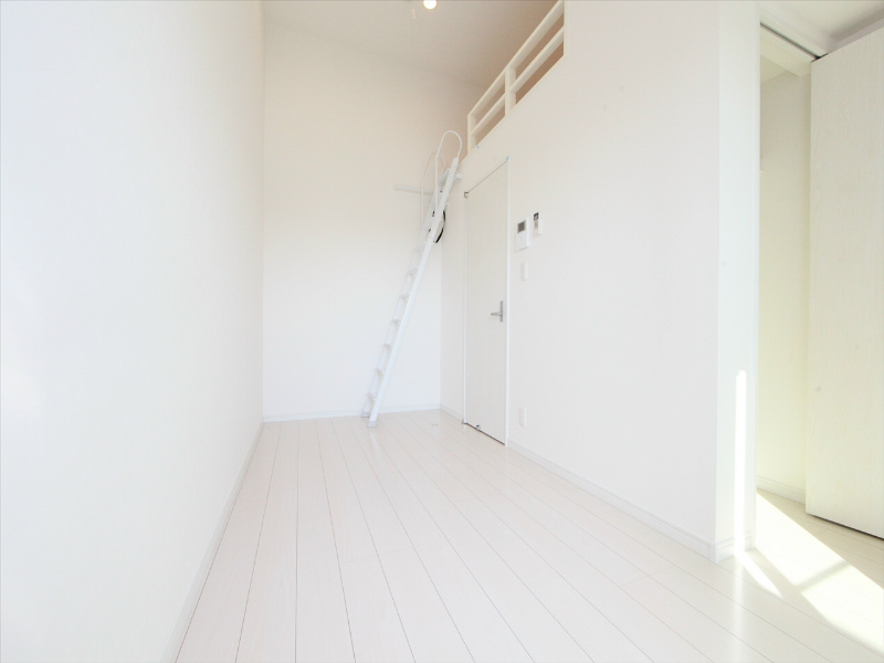 居室・リビング　洋室　クローゼットあり