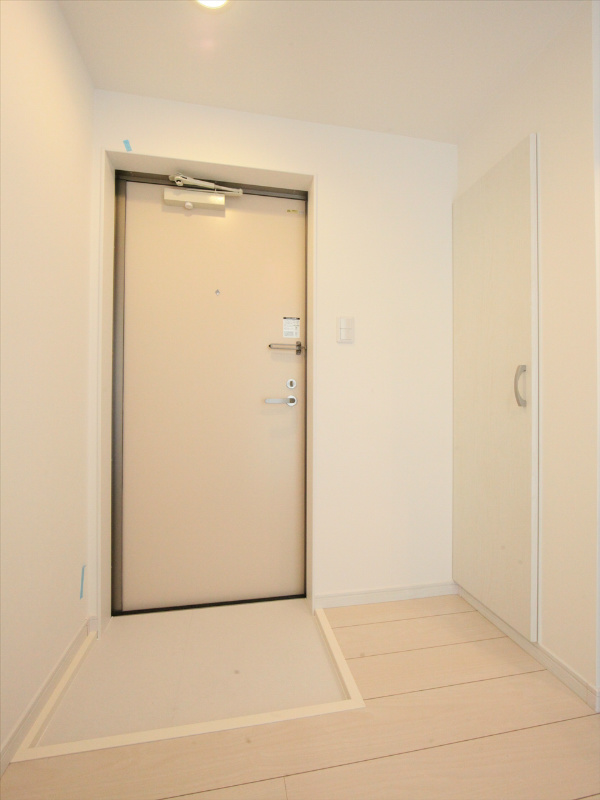 玄関　玄関　シューズボックスあり