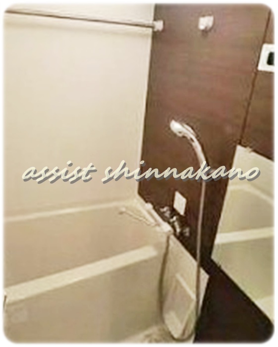 バス・シャワールーム　別号室の参考写真です