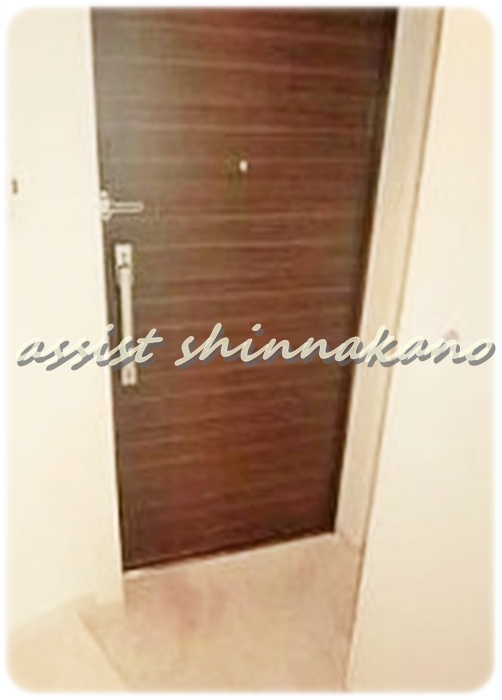 玄関　別号室の参考写真です