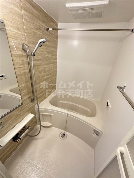 バス・シャワールーム　ゆったり過ごせるお風呂です