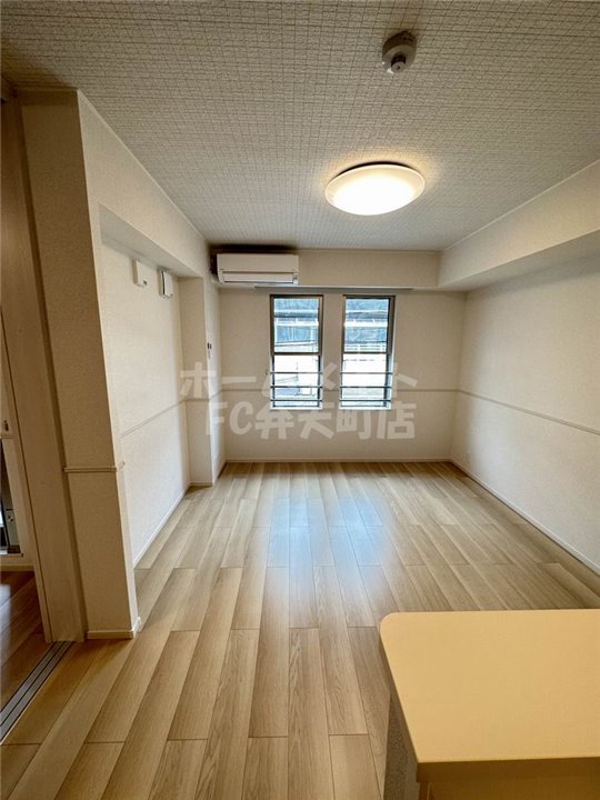 居室・リビング　居間です