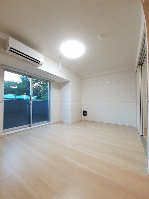 居室・リビング　コンパクトなキッチンで掃除もラクラク