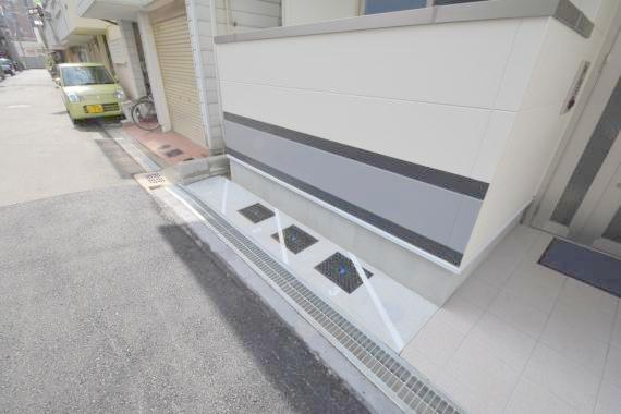 駐車場　あなたの大事な自転車も安心してとめることができますね。