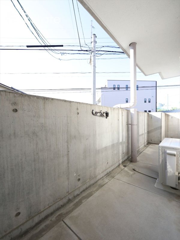 バルコニー　バルコニー