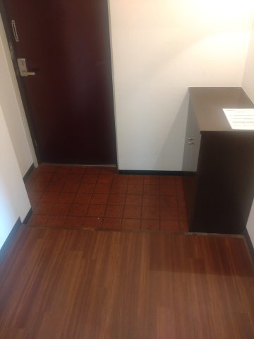 玄関　収納もある玄関です