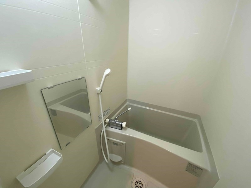 バス・シャワールーム　別号室イメージ