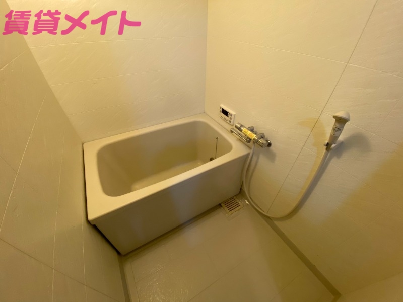 バス・シャワールーム　バス