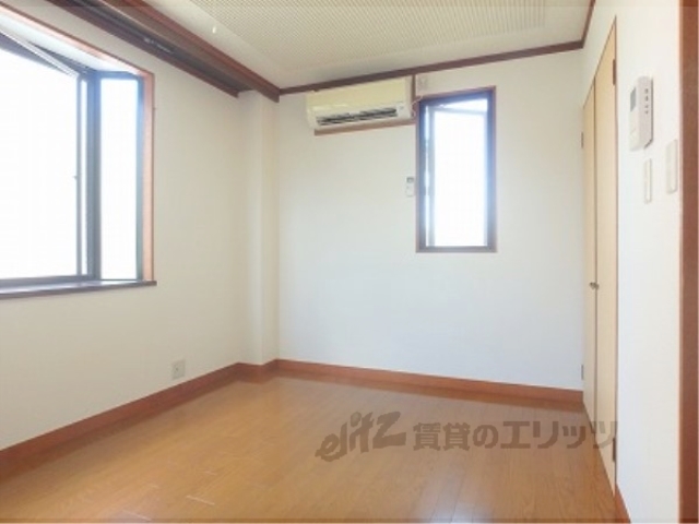 居室・リビング　洋室