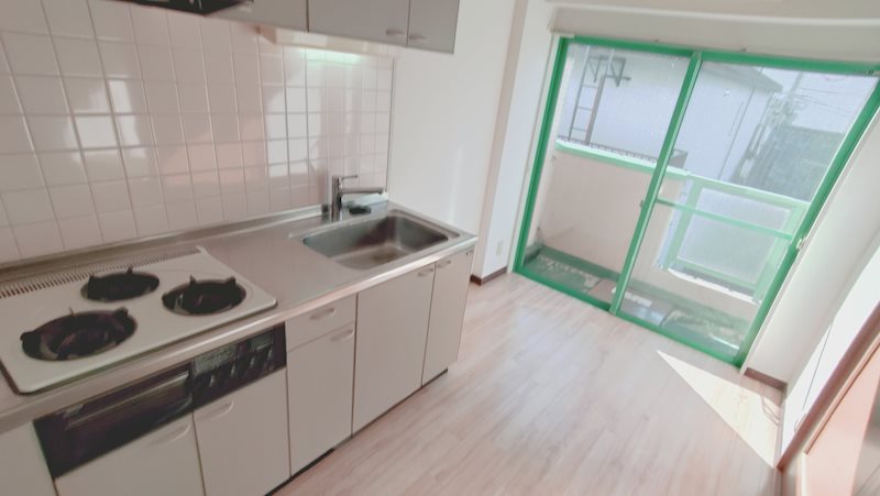 キッチン　※同タイプ別号室写真