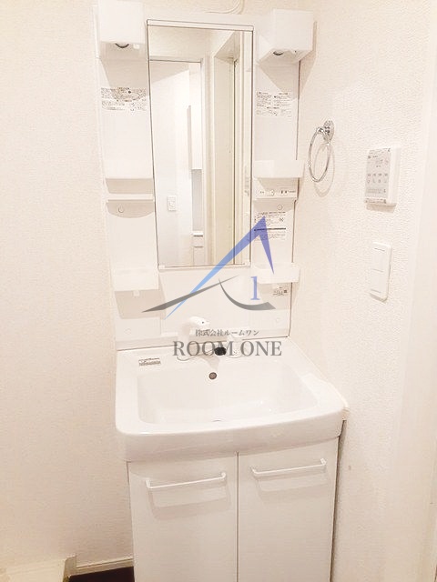 洗面設備　洗面台です。