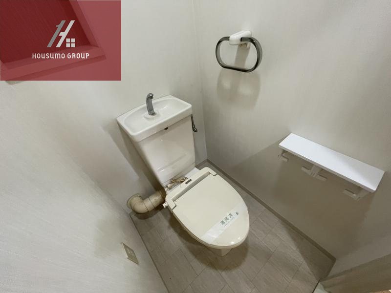 トイレ　コンパクトで使いやすいトイレです