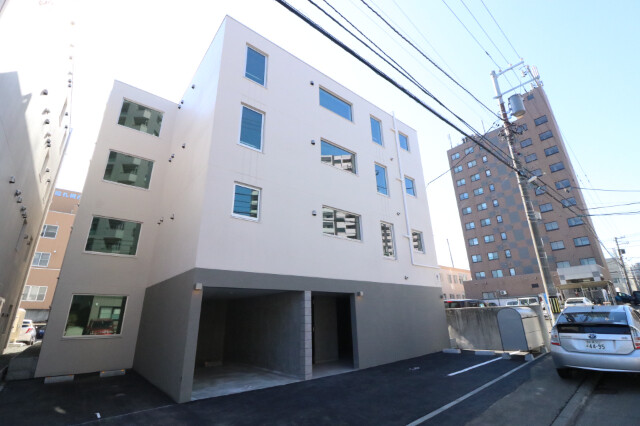 建物外観　デザイナーズマンション♪