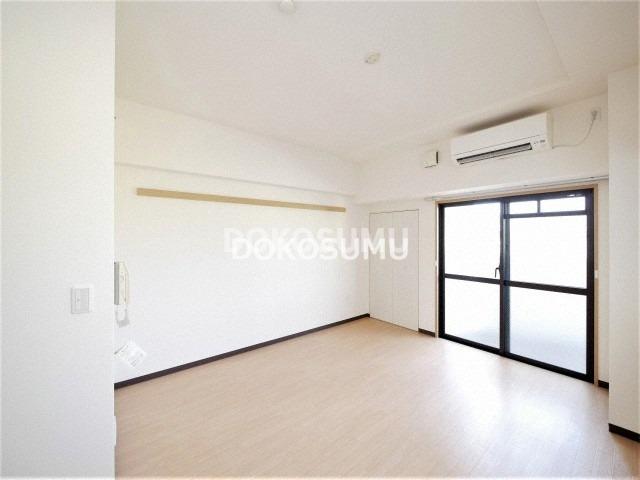 居室・リビング　無駄のない美しさと、暮らしやすさを追求したこだわりの住空間。