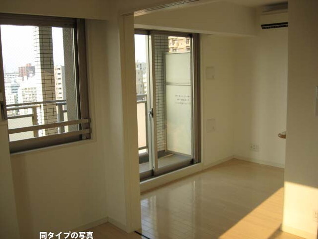 居室・リビング　別部屋の参考写真です。