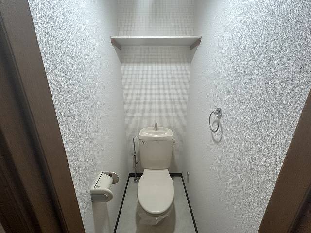 トイレ　同マンション別部屋