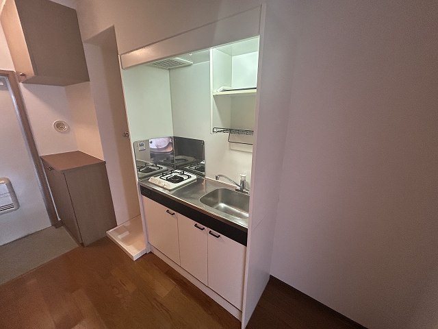キッチン　同マンション別部屋