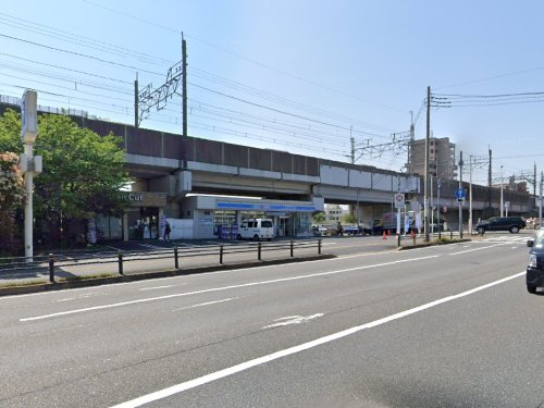 コンビニ　ローソン 浦安入船店（コンビニ）まで604m