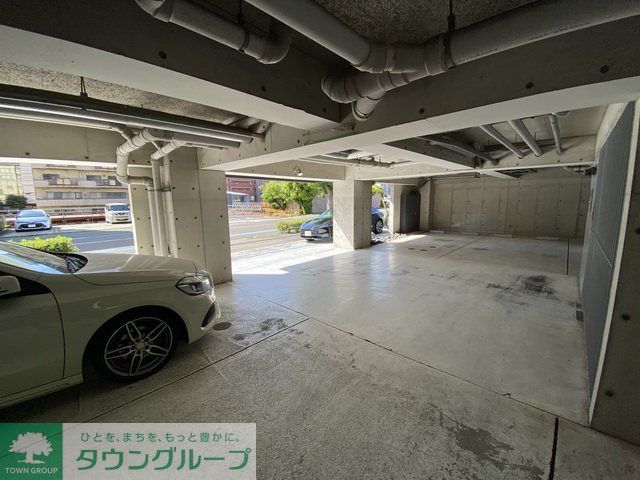 駐車場　駐車場