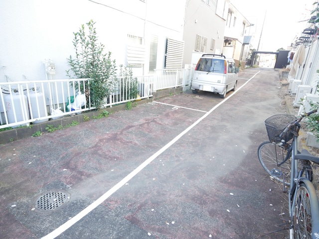 駐車場　★敷地内駐車場です★