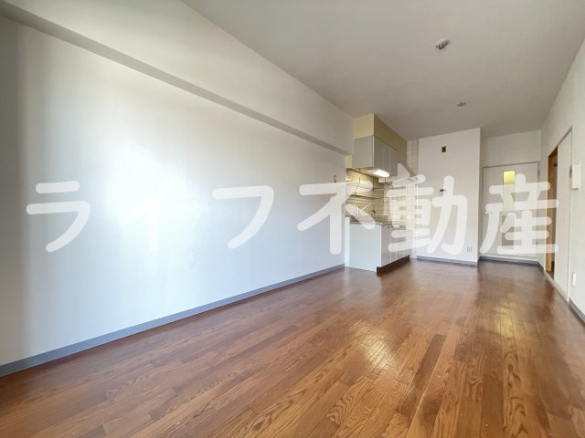 居室・リビング　使いやすい居間です