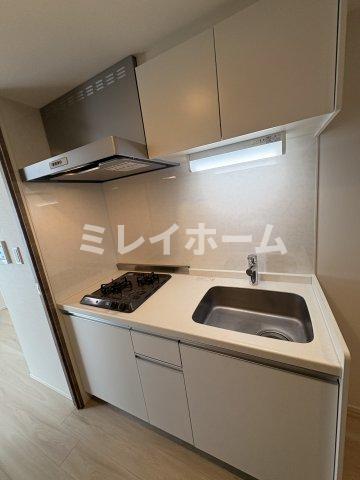 キッチン　同建物内、別のお部屋の参考写真になります。