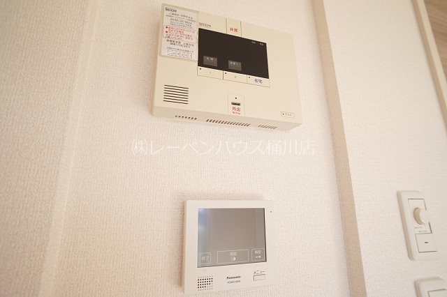 セキュリティ　レーベンハウス桶川店へ　048-787-5511