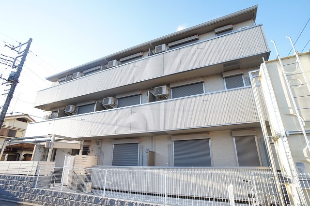 建物外観　レーベンハウス桶川店へ　048-787-5511