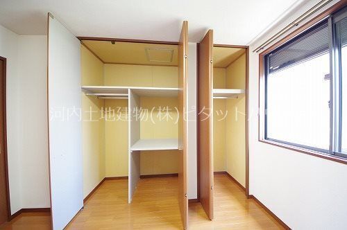 収納　洋室クローゼット