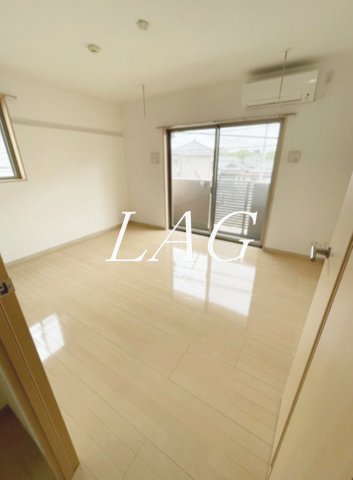 居室・リビング　洋室のお部屋です。