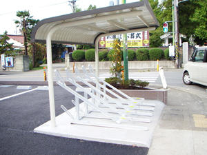 建物外観　自転車置場