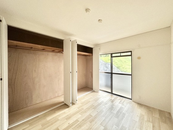 収納　※別部屋の写真です