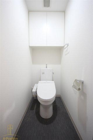 トイレ　パークアクシス大阪新町