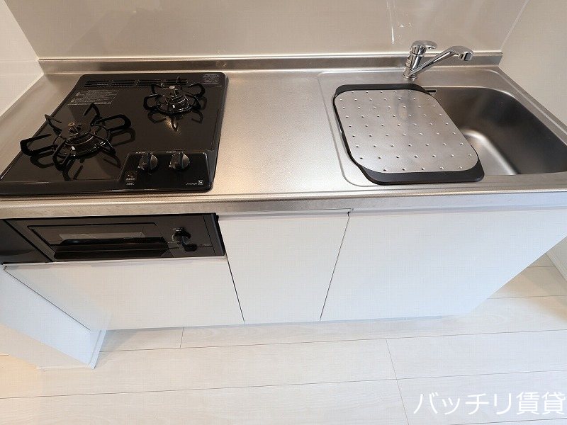 キッチン　画像は、同型タイプの為、現状を優先いたします。
