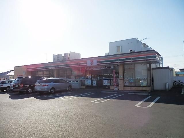 コンビニ　セブンイレブン（コンビニ）まで480m