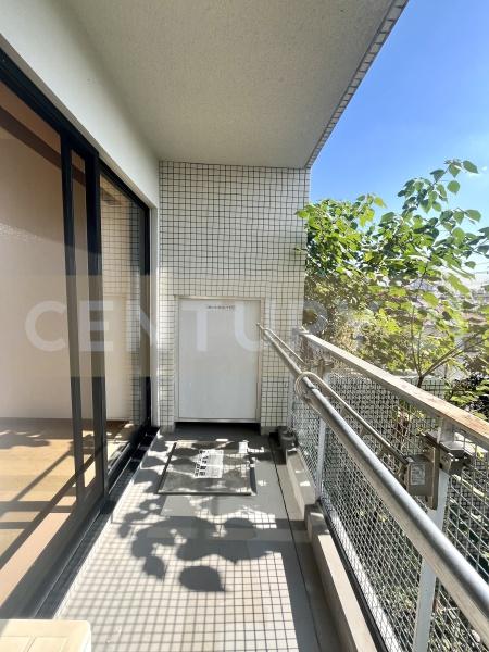 バルコニー　※他のお部屋の写真です。