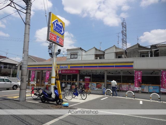 コンビニ　ミニストップ（コンビニ）まで292m
