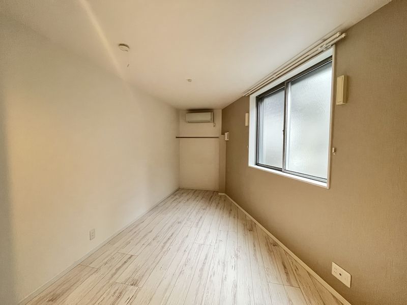 居室・リビング　I-RESIDENCE　板橋区泉町