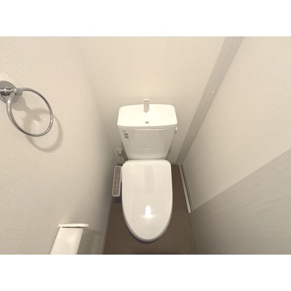 ジーメゾン郡山ネクサスのトイレ写真