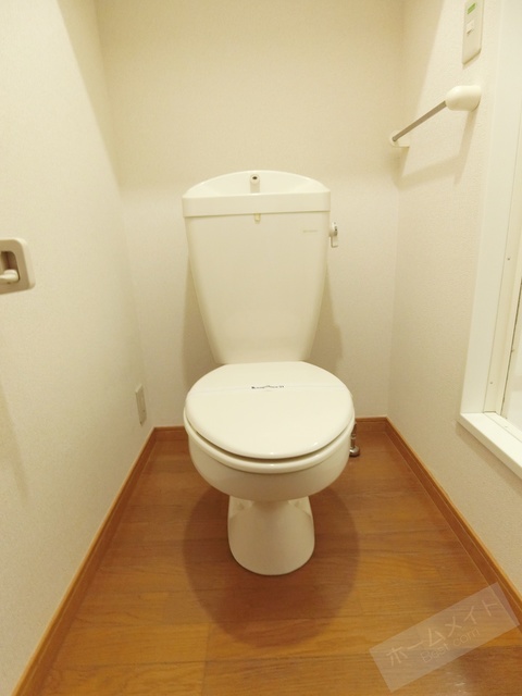 レオパレスれもんののトイレ写真
