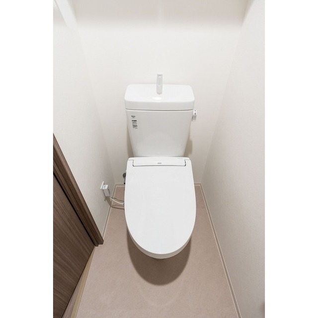 レフィールオーブ代々木のトイレ写真