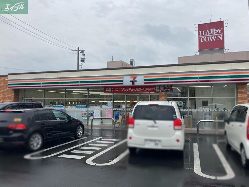 コンビニ　セブンイレブン岡山原尾島1丁目店（コンビニ）まで205m