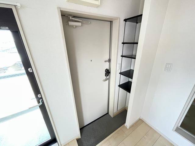 EXTLUXの玄関写真