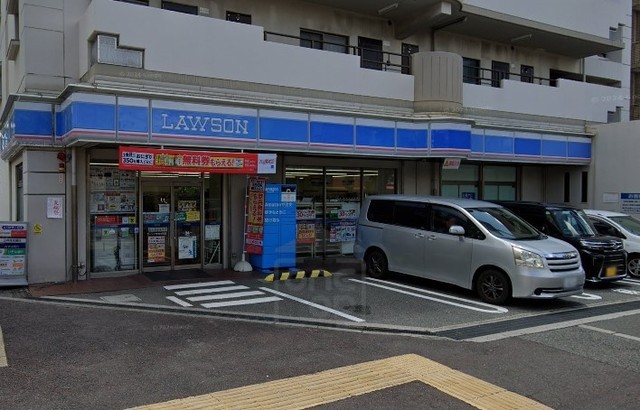コンビニ　ローソン　蛍池中町店（コンビニ）まで162m