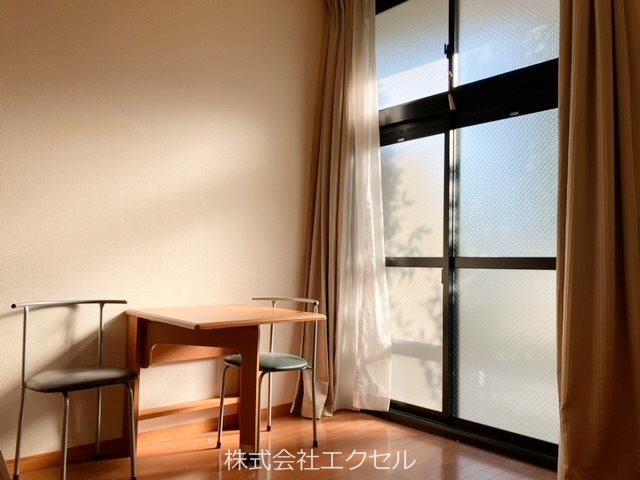 居室・リビング　同等タイプのイメージ写真です。