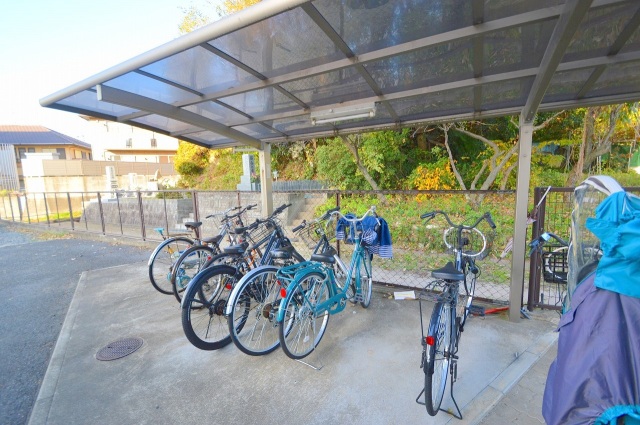 小学校　広島市立矢野小学校（小学校）まで1159m