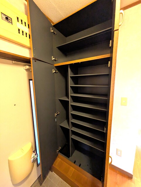 玄関　☆☆トールタイプのシューズボックス