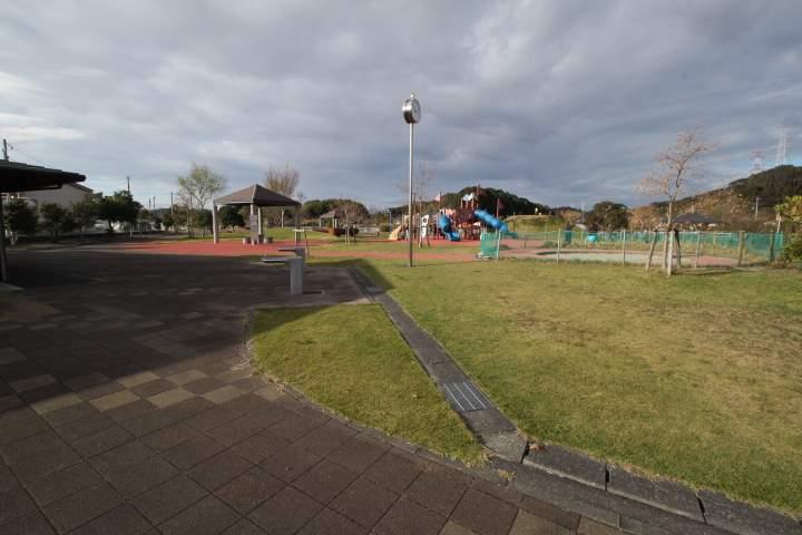 公園　おさ川ふれあい公園（公園）まで1277m